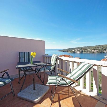 Apartments Villa Rose Sumartin Exterior photo