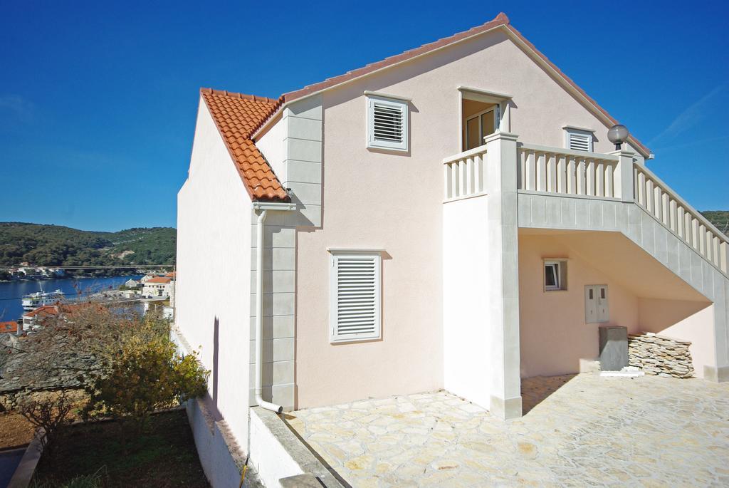 Apartments Villa Rose Sumartin Exterior photo